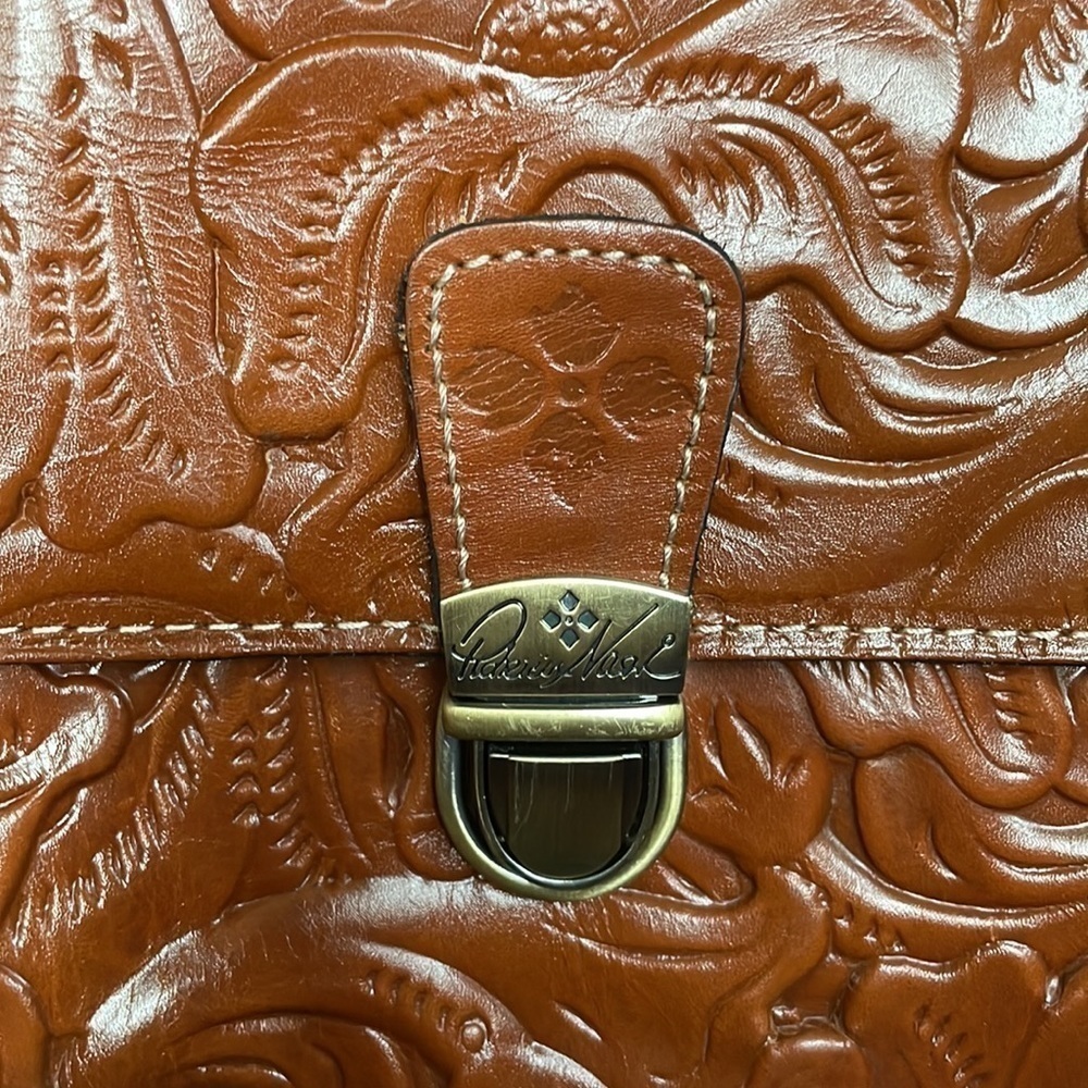 Brand New Patricia Nash Genuine Tooled Leather Lanza Crossbody Purse Florence - Picture 3 of 16
